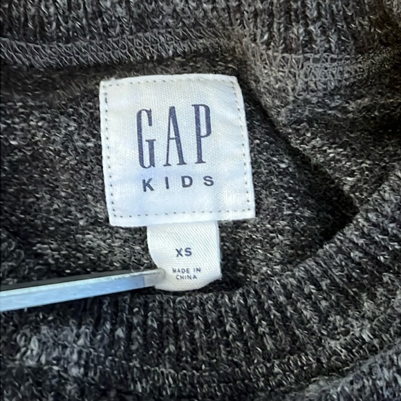 Gap Boys Crew Neck Sweater Dark Grey/Charcoal XS (Size 4-5) - Picture 4 of 7